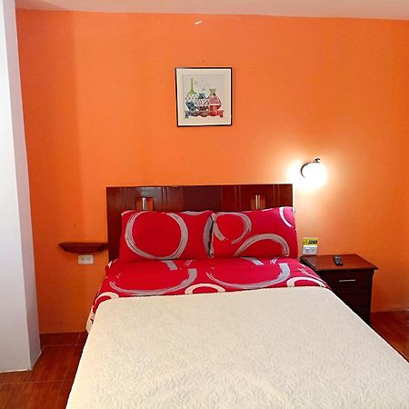 Hostal Mariscal Sucre Tababela Eksteriør bilde