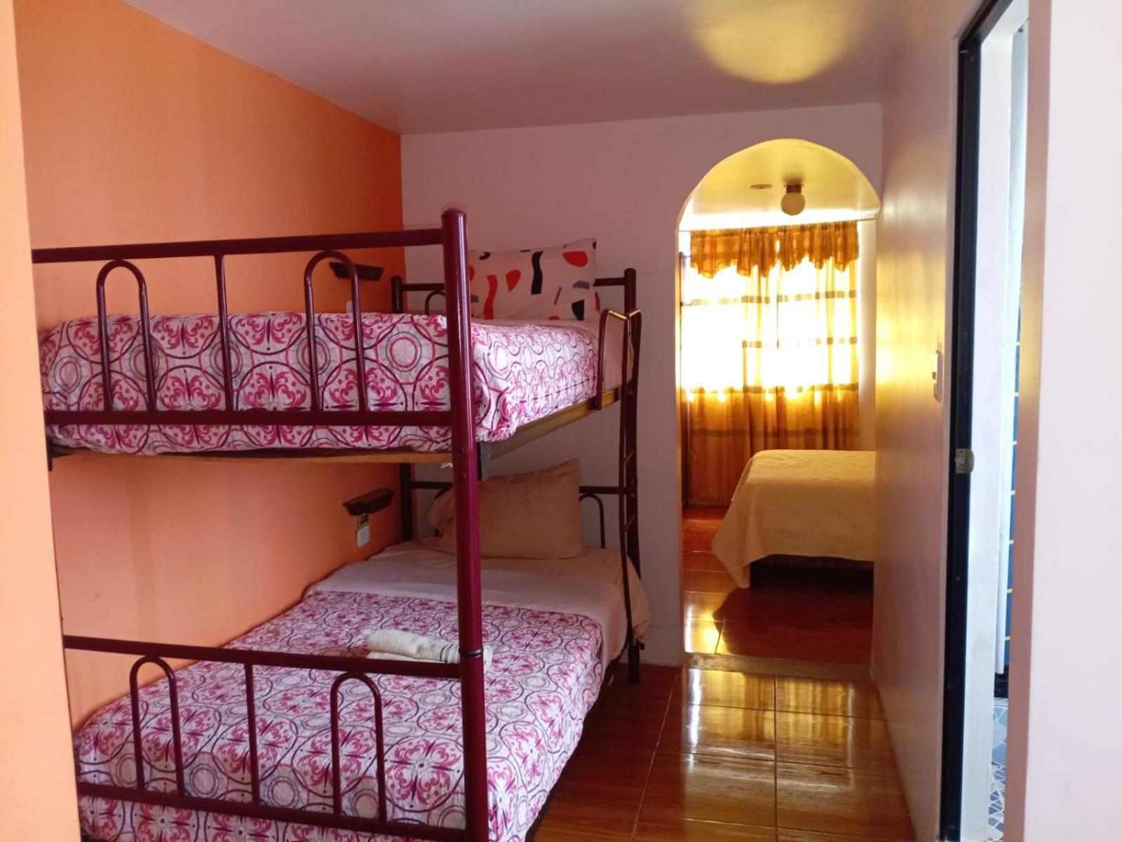 Hostal Mariscal Sucre Tababela Eksteriør bilde